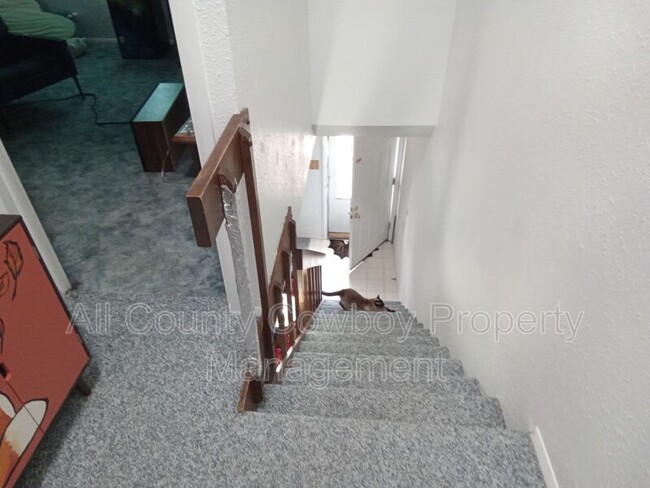 Foto del edificio - 1373 N 18th St