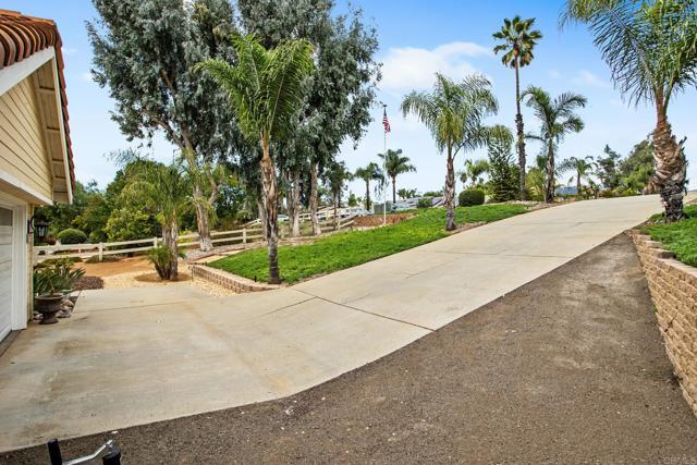 Building Photo - 24905 Abalar Way