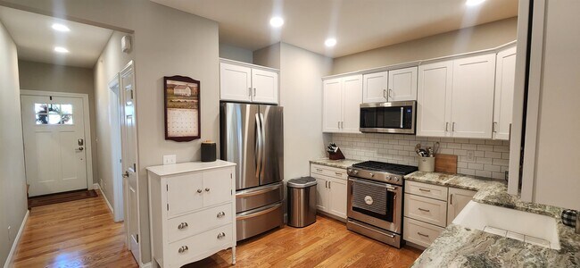 Foto del edificio - 25 Angel Pt Cir