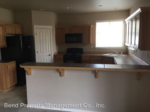 Building Photo - 20580 Boyd Ct