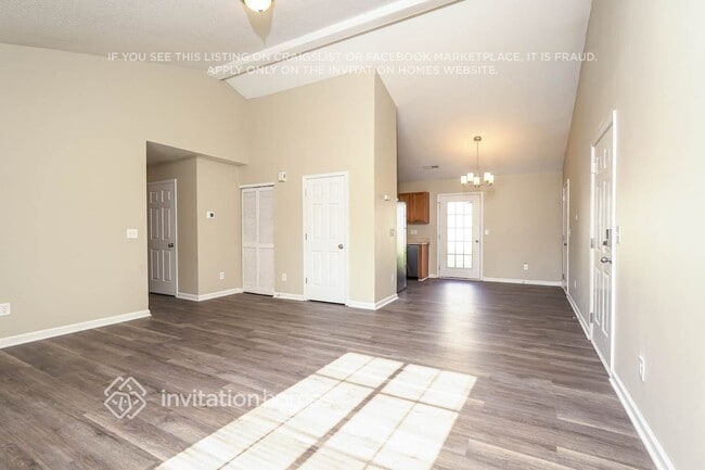 Building Photo - 3789 Foxton Dr