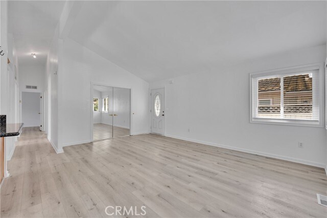 Building Photo - 14955 Avenida Venusto
