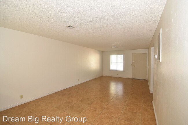 Building Photo - 2 br, 2 bath House - 4470 Rich Dr #A