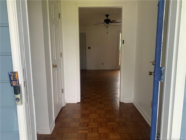 Foto del edificio - 3323 Annawood Ct