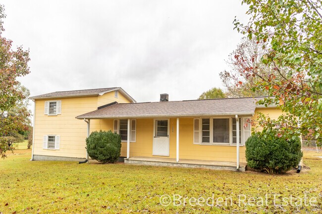 Foto del edificio - 3559 Berry Rd