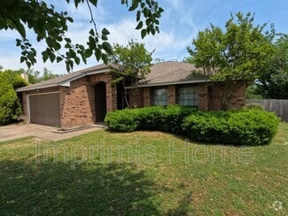 Building Photo - 503 Elliott Dr