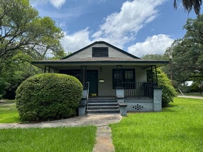 Building Photo - 1332 N Bronough St