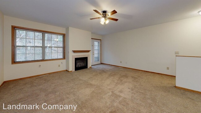 Foto del edificio - 3439-3449 Fairfax St
