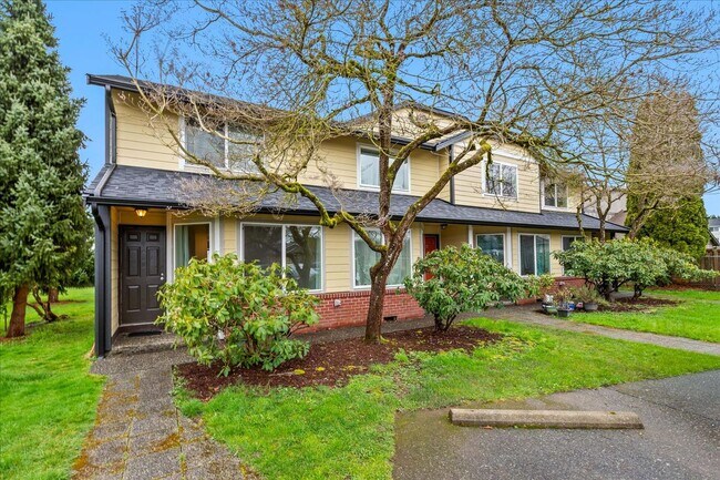 Foto del edificio - Monroe End Unit Townhome Unit A
