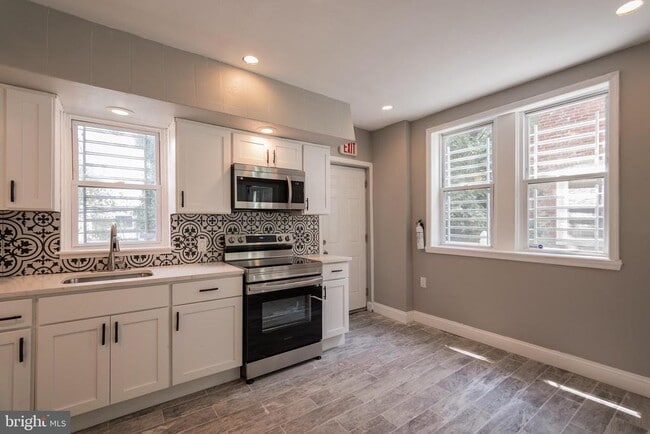 Building Photo - 50 E Tulpehocken St