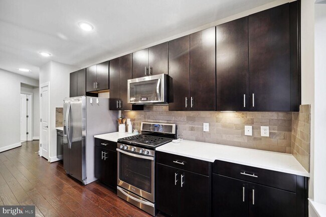 Foto del edificio - 2903 Bleeker St