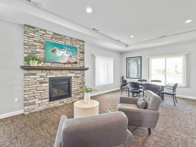 Casa club - Sterling Pointe Apartments