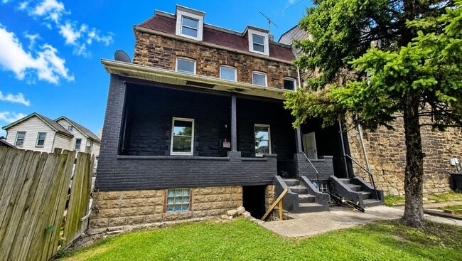 Building Photo - 308 Bessemer Ave