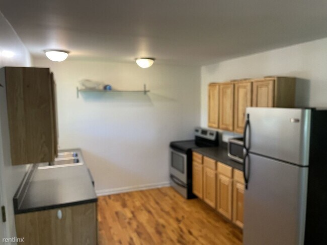 Building Photo - 2 br, 1 bath House - 251 Hill Ct