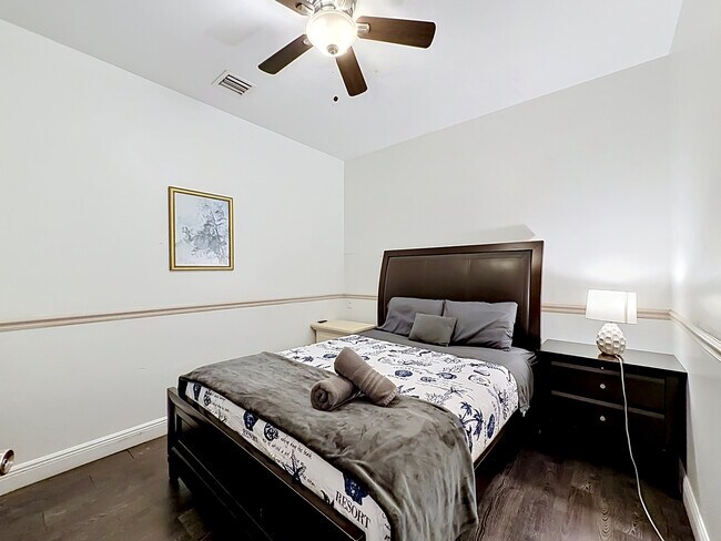Foto del edificio - 3936 Tracewood Ln
