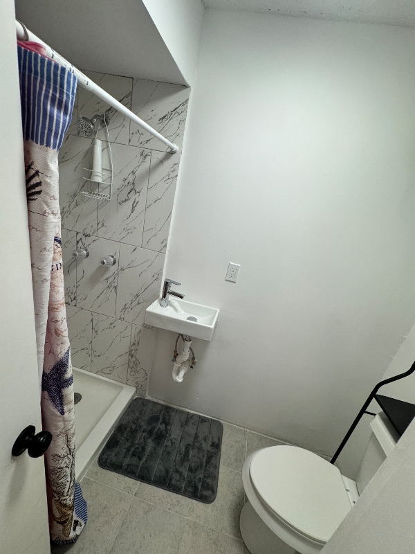 Foto del edificio - 21315 Carisbrook Ln