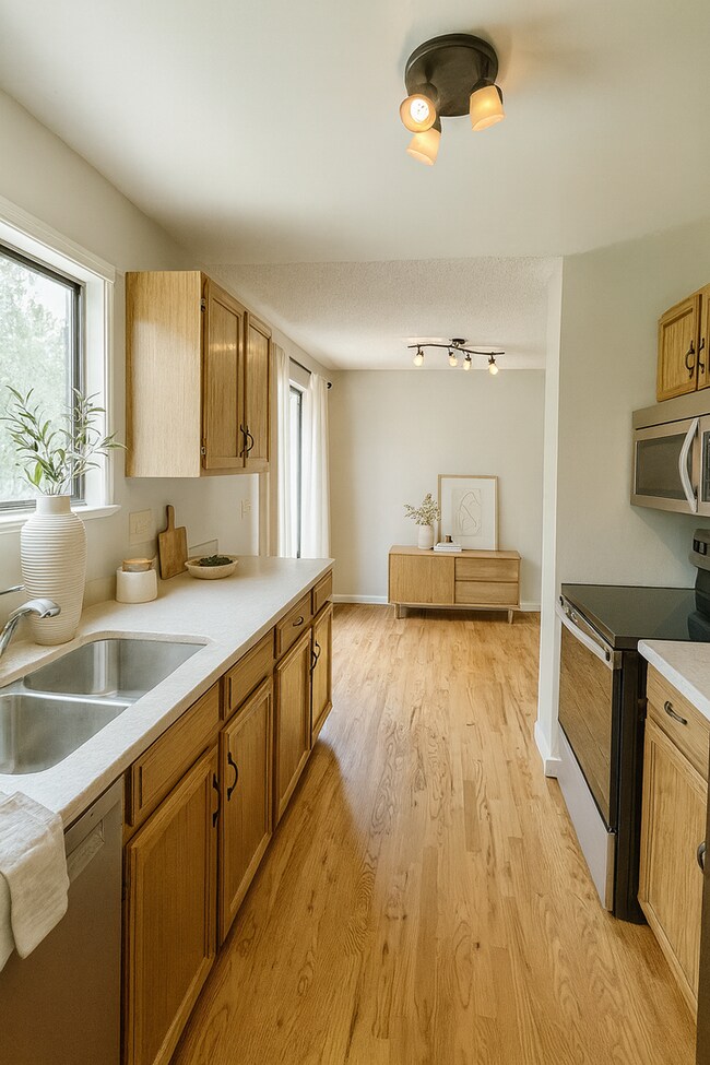 Foto del edificio - Wonderful 3 bedroom home close to Palmer P...
