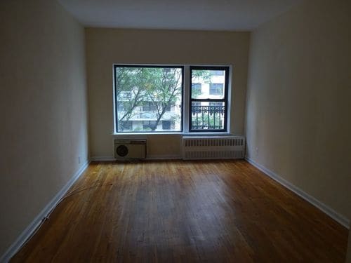 Building Photo - 417 E 72nd St