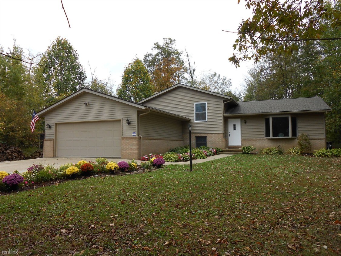 Primary Photo - 3 br, 2.5 bath House - 4225 Majorna Dr