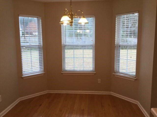 Foto del edificio - 938 Tilford Point Pl