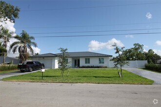 Building Photo - 18071 SW 176th St