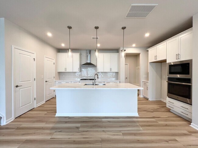 Foto del edificio - 8947 Nettleton Ave