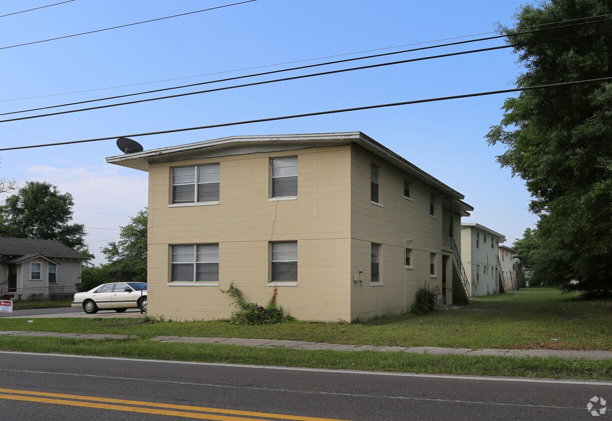 Foto del edificio - 1707 Logan St