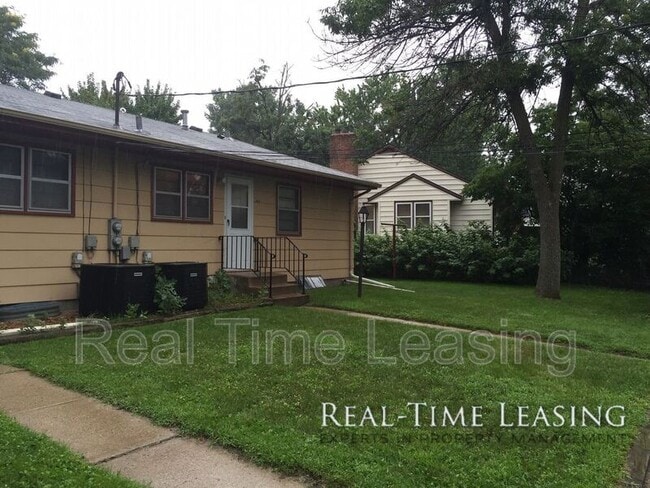 Building Photo - 6837 Lyndale Ave S