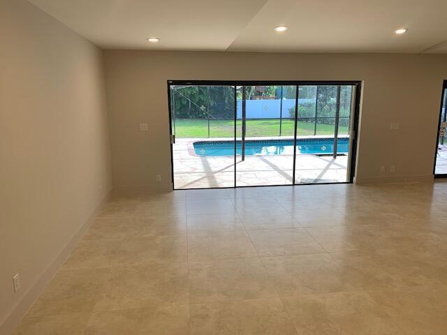 Building Photo - 7296 San Sebastian Dr