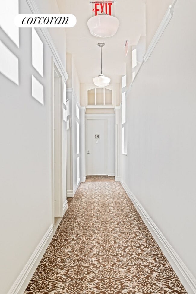 Building Photo - 220 W 148th St