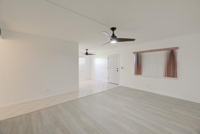 Building Photo - 394 Normandy Ln