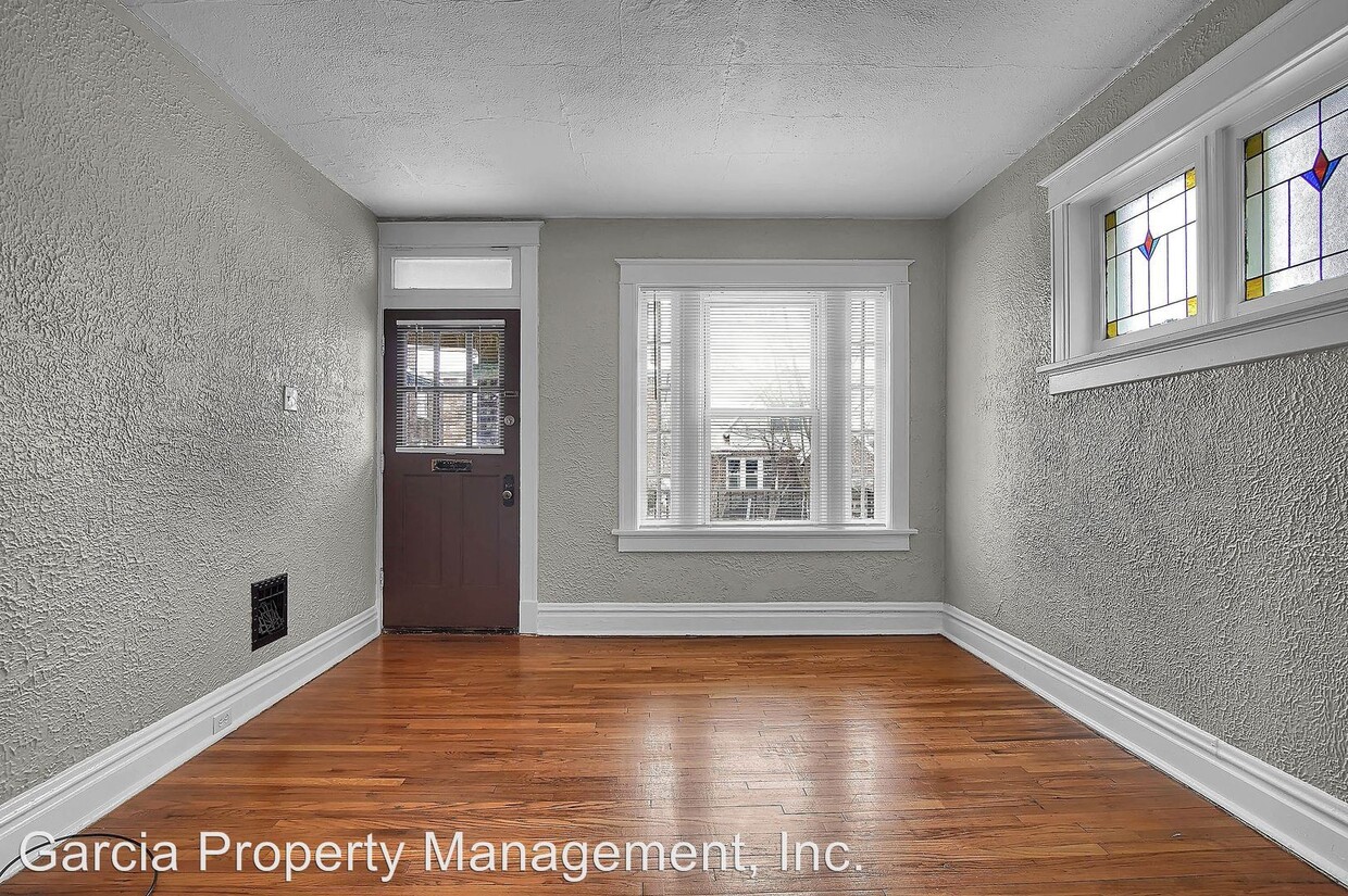Primary Photo - 5016-5018 Lindenwood Ave