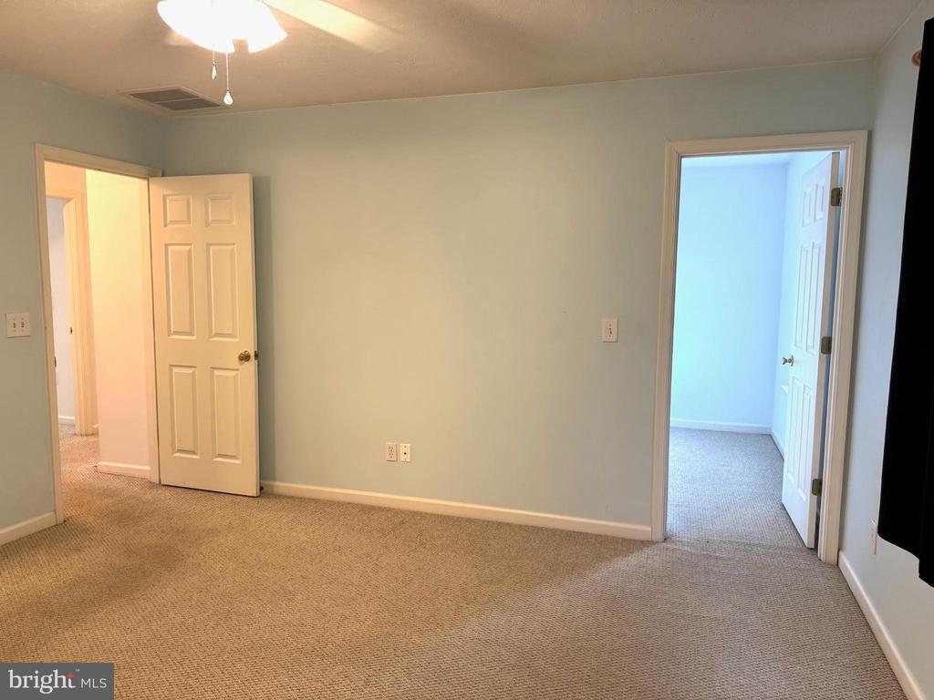 Foto principal - 107 Trade Wind Ln