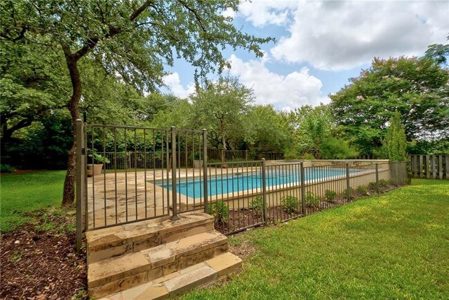 Foto del edificio - 806 Electra