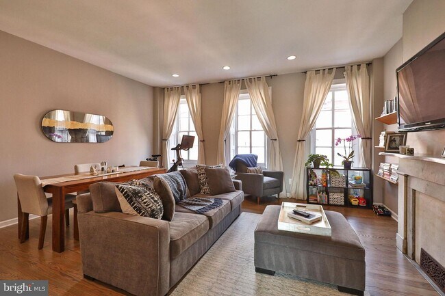 Foto del edificio - 1528 Pine St