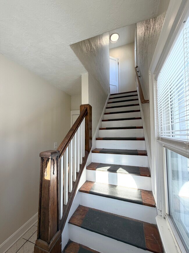 Foto del edificio - 2458 Duck Creek Rd