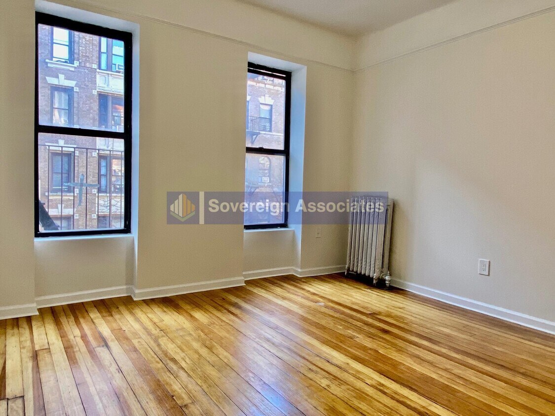 Primary Photo - 109 West 105th Street