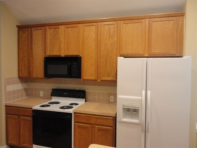 Building Photo - 15 Camber Pine Pl