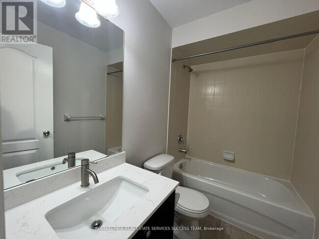 Building Photo - 30 Orca Dr