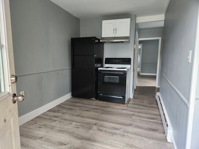 Foto del edificio - 818 Bedford St