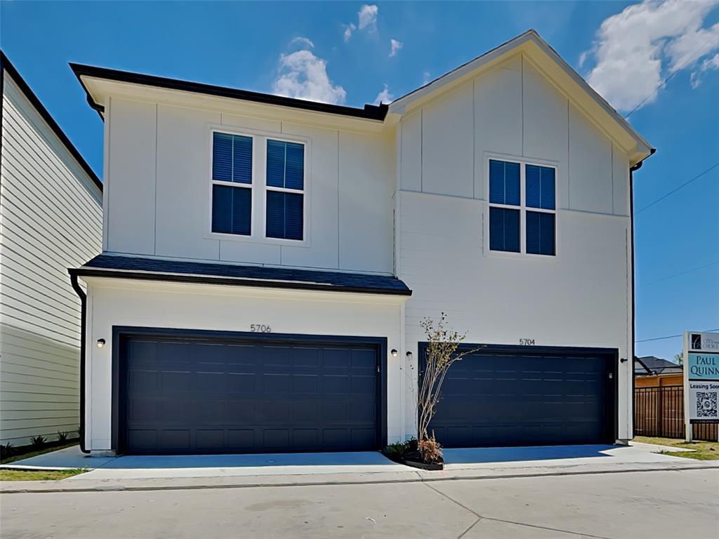 Foto principal - 5738 Paul Quinn St