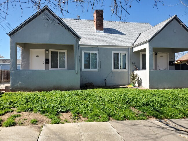 Building Photo - 137 S 22nd St