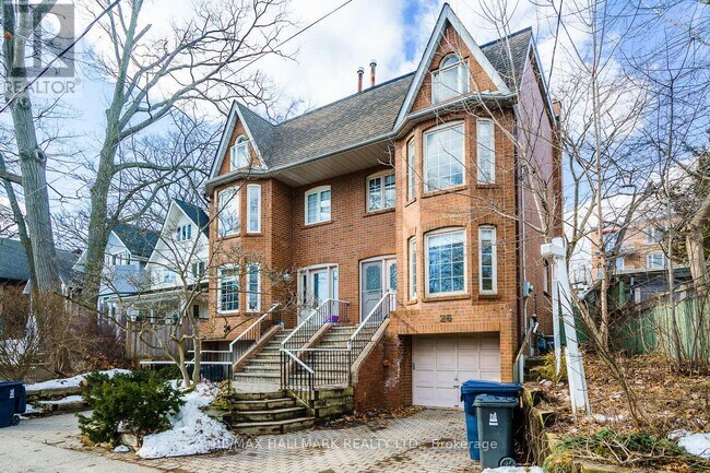 Photo du bâtiment - 26 Hazel Ave