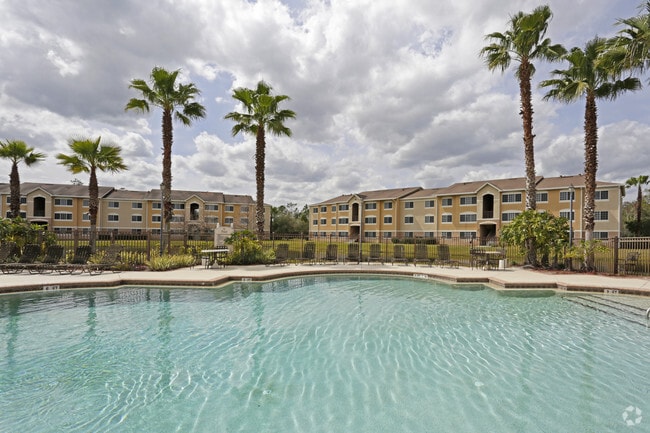 Building Photo - Carolina Club Apartments