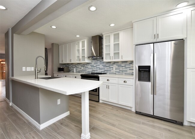 Foto del edificio - 14573 Misty Meadow Ln