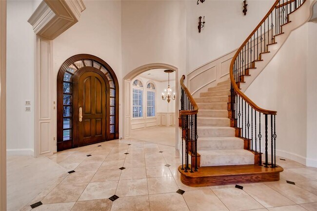 Foto del edificio - 4656 Driftwood Dr