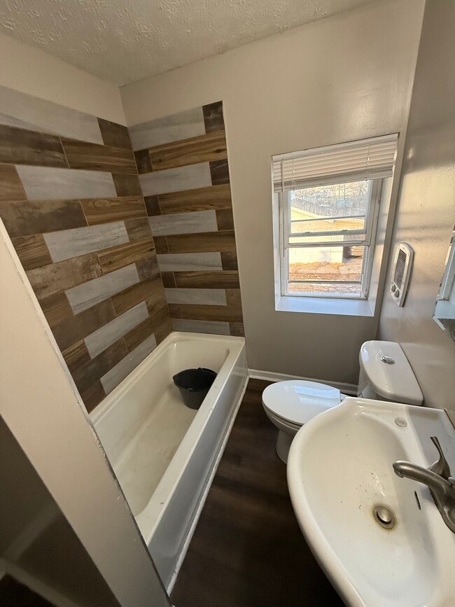 Foto del edificio - 3201 Harrison St