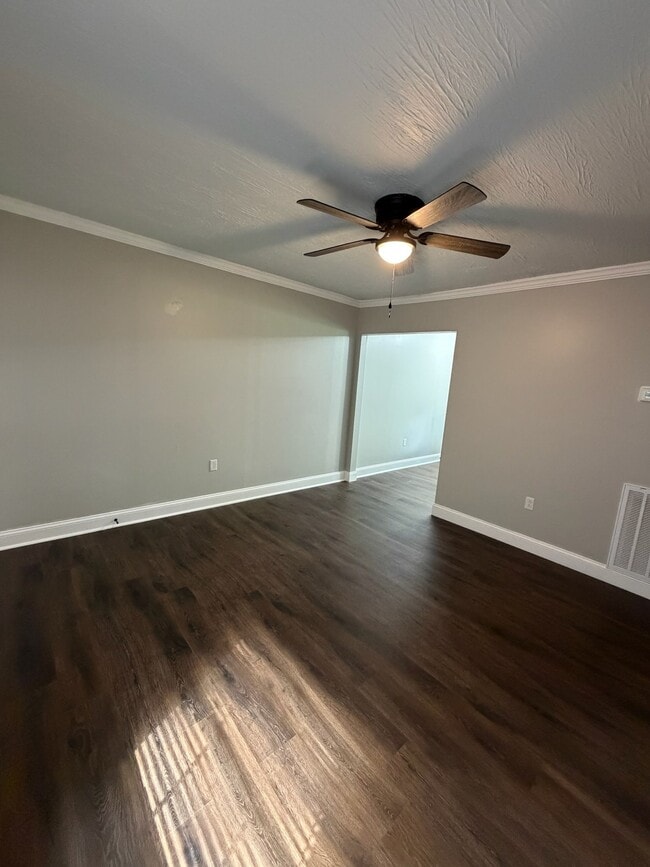 Building Photo - 5618 Madonna Cir