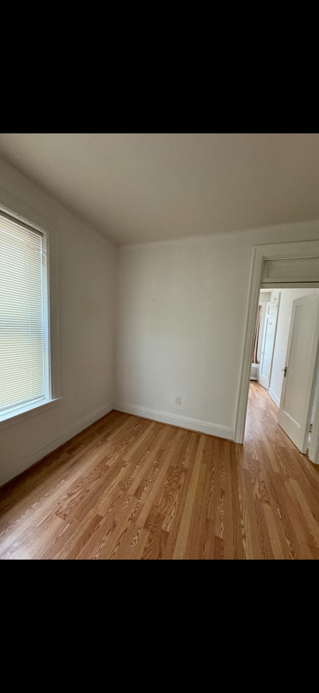 Building Photo - 30-17 34th St