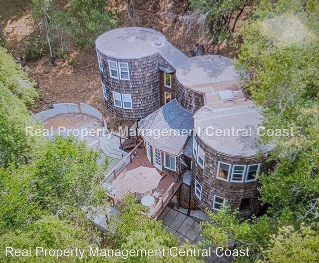 Building Photo - 3 br, 3 bath House - 13525 Santa Lucia Road